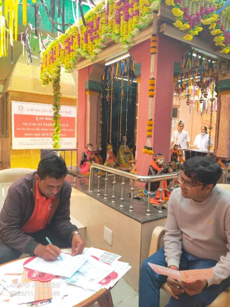 બ્લડ ડોનેશન અને સ્ટેમ સેલ જાગૃતિ માટે RSS પ્રેરિત ડૉ. હેડગેવાર સ્મારક સમિતિનું સેવા અભિયાન
