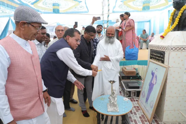 મોરબીમાં નવી માધ્યમિક શાળાના નિર્માણ માટે સમૂહ લગ્નોત્સવ યોજાયા