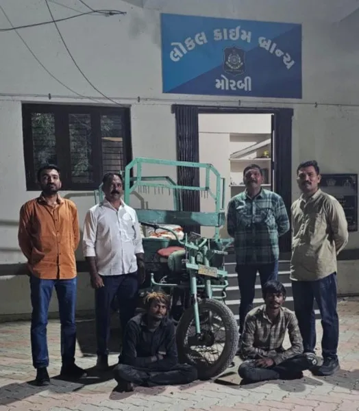 મોરબીમાં મોટર રિવાઇન્ડિંગની દુકાનમાં ચોરીનો ભેદ ઉકેલાયો, તસ્કર બેલડી ઝડપાઇ

