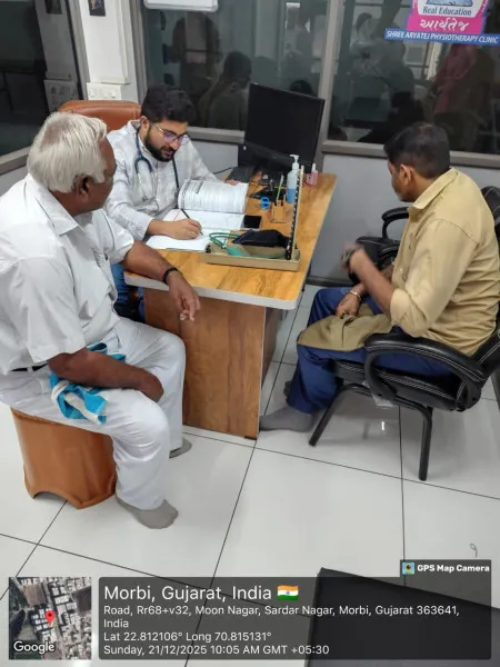 મોરબી આર્યતેજ ફિઝિયોથેરાપી ક્લિનિક અને સત્યમ હોસ્પિટલના સંયુક્ત ઉપક્રમે ભવ્ય મેડિકલ કેમ્પ યોજાયો.