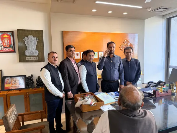 મોરબીના સીરામીક ઉધોગની ગેસના ભાવમાં ઘટાડા,બાંધકામ જંત્રી, જીપીસીબી મામલે રજુઆત
