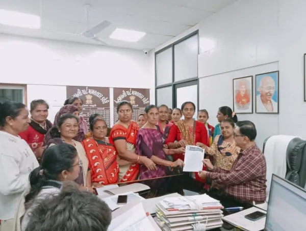 મોરબીમાં વેતન મામલે આશાવર્કરોનું શોષણ, ચારેક માસથી વેતનથી વંચિત
