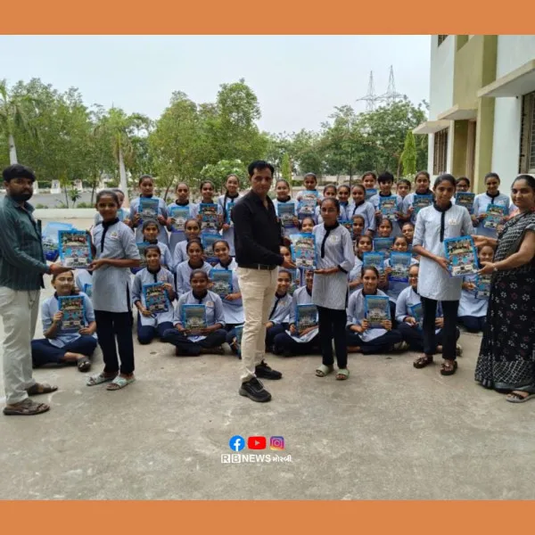 મોરબી જિલ્લાની 4 શાળાઓને સક્ષમ શાળા' પ્રોજેક્ટ હેઠળ બ્લોક કક્ષાનો એવોર્ડ
