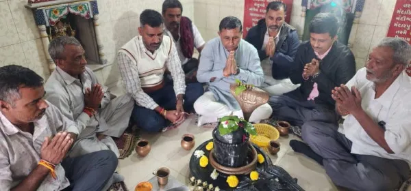 સોમનાથ સ્વાભિમાન પર્વ' અંતર્ગત વાંકાનેરમાં પૂજા, અભિષેક તથા શિવધૂનનું આયોજન