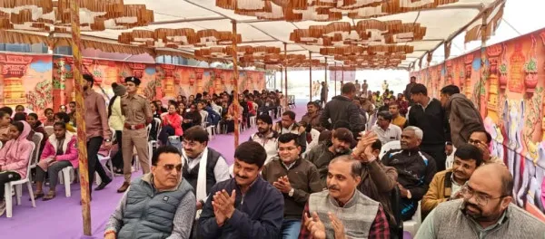 મોરબીમાં માર્ગ સુરક્ષાથી જીવન રક્ષા માટે યોજાઈ ચિત્ર, પોસ્ટર, નિબંધ અને કવિઝ પ્રતિયોગીતા
