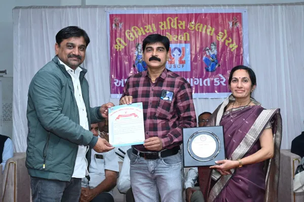 મોરબીના કડવા પાટીદાર સમાજના શ્રેષ્ઠીઓની પ્રેરક ઉપસ્થિતમાં ઉમિયા સર્વિસ કલાસ ફોરમનો વાર્ષિક સમારોહ યોજાયો