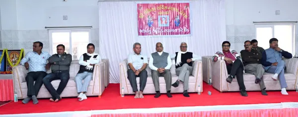 મોરબીના કડવા પાટીદાર સમાજના શ્રેષ્ઠીઓની પ્રેરક ઉપસ્થિતમાં ઉમિયા સર્વિસ કલાસ ફોરમનો વાર્ષિક સમારોહ યોજાયો