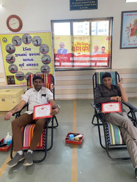મોરબીમાં સિવિલના દર્દીઓ માટે સેવાકીય રક્તદાન કેમ્પ યોજતું ફિટનેસ વુમન યોગ ગ્રુપ.
