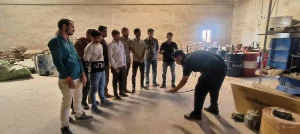 મોરબીમાં નોટીસને પગલે 172 કોમ્પ્લેક્ષ, 34 સમાજવાડીમાં ફાયર સીસ્ટમ લગાવાઈ
