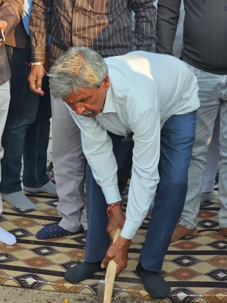 આમરણથી કોઠારીયા સુધીનો ગાડા માર્ગ આઝાદી બાદ પ્રથમવાર રૂ.5 કરોડના ખર્ચે ડામર રોડ બનશે 
