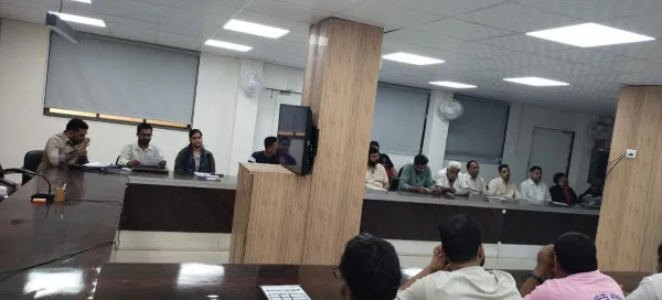 મોરબી મનપાની ફૂડ શાખાનું 33 ખાદ્ય પદાર્થની દુકાનોમાં ચેકિંગ