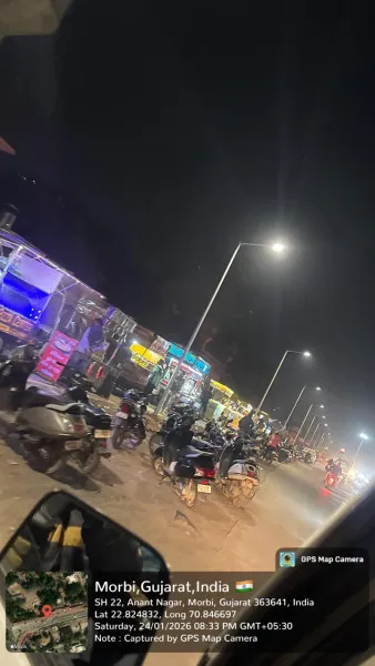 મોરબીમાં રૂ. 58 લાખના ખર્ચે નવી સ્ટ્રીટલાઇટ – પોલ નાખી અજવાળા પાથર્યા
