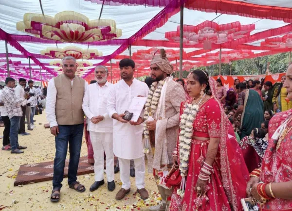 મોરબીના આહીર સમાજના સમૂહ લગ્નમાં 23 નવદંપત્તિનું સંસાર જીવનની કેડીએ પ્રયણ
