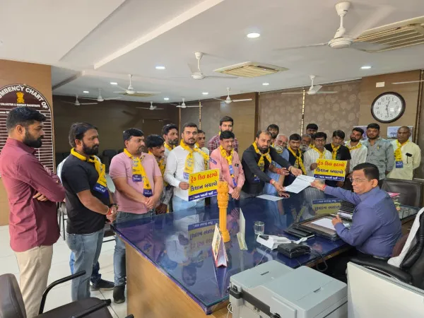 ભારત સરકારે અમેરિકા સાથે કરેલી ટ્રેડ ડીલ રદ ન કરાઇ તો આપનું આંદોલન કરવાનું એલાન
