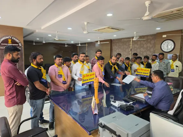ભારત સરકારે અમેરિકા સાથે કરેલી ટ્રેડ ડીલ રદ ન કરાઇ તો આપનું આંદોલન કરવાનું એલાન
