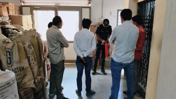 મોરબીની ઇન્ડસ્ટ્રીઝ, સરકારી કચેરીમાં આગ લાગે તો બચાવની કેવી કામગીરી કરવી ?તેની તાલીમ અપાઈ
