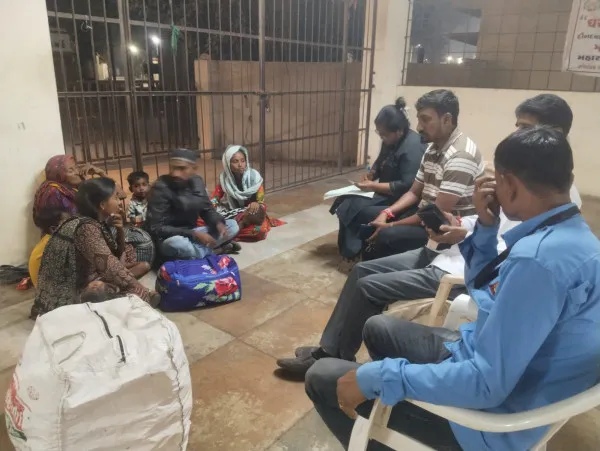 મોરબીમાં ફૂટપાથ પર સુતેલા 25 નિરાધારોનું આશ્રયગૃહમાં સ્થળાંતર
