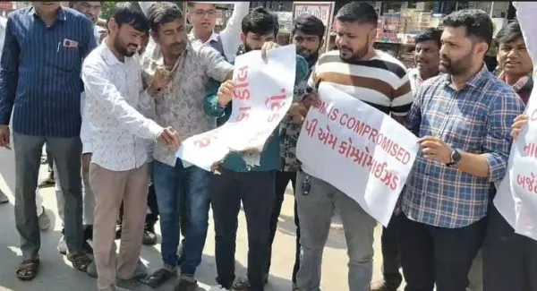 મોરબીમાં કાયદો-વ્યવસ્થા ખાડે ગયાના આક્ષેપ સાથે કોંગ્રેસની નારેબાજી
