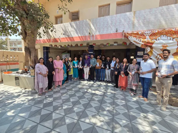 ટંકારામાં નિઃશુલ્ક સર્વરોગ નિદાન કેમ્પમાં ૫૦૦થી વધુ દર્દીઓએ લાભ લીધો.
