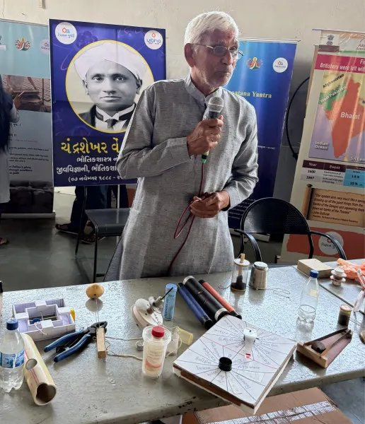 હળવદની તક્ષશિલા સંકુલમાં રાષ્ટ્રીય વિજ્ઞાન દિવસ નિમિત્તે વિવિધ કાર્યક્રમો યોજાયા.