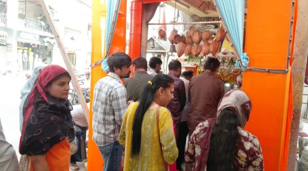 મોરબીમાં ચકિયા હનુમાન મંદિરે હનુમાન જયંતિની ધર્મોલ્લાસભેર ઉજવણી
