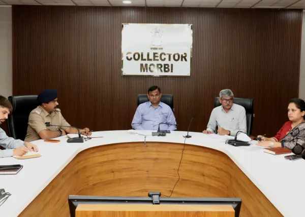 મોરબીમાં સ્થાનિક સ્વરાજ્યની ચૂંટણીઓ ન્યાયીક અને પારદર્શક રીતે યોજવા વહીવટીતંત્ર સજ્જ
