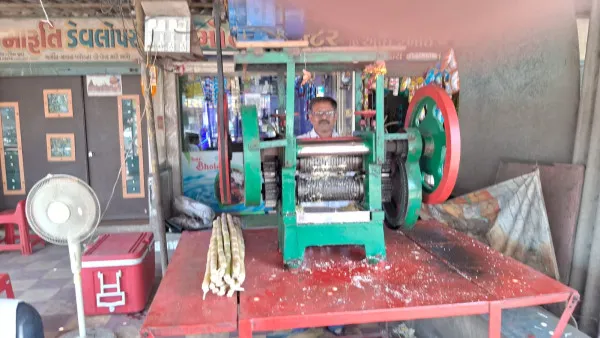 ધરતીની મીઠાશ એટલે શેરડીના ચિચોડા ધમધમી ઉઠ્યા
