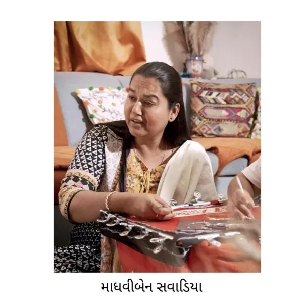 R.B. NEWS તરફથી  ડો.બાબા સાહેબ આંબેડકર ને કોટી કોટી વંદન

ડો.આંબેડકરના વિશેષાધિકારીઓથી જ નારીઓ શિક્ષિત, સુખી અને સુરક્ષિત છે
