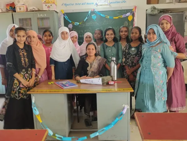 *સ્મૃતિ અને આશિષનો સંગમ: વનાળિયા શાળામાં ધોરણ ૮નો વિદાય સમારંભ યોજાયો,*
