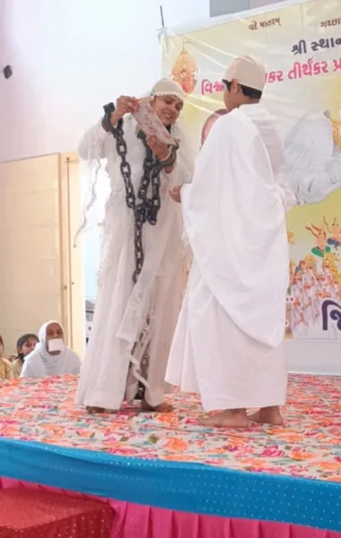 મોરબીના સોની બજાર ઉપાશ્રયમાં 