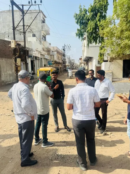 વર્ષોથી સુવિધાના અભાવે ઉપેક્ષિત લાતીપ્લોટને વિકસીત કરવા યુવા મેયર ઉત્તમભાઈ સુરાણી મેદાને
