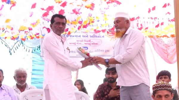 માળિયામાં મિયાણા સમાજના 26 તેજસ્વી વિદ્યાર્થીઓનું અદકેરું સન્માન
