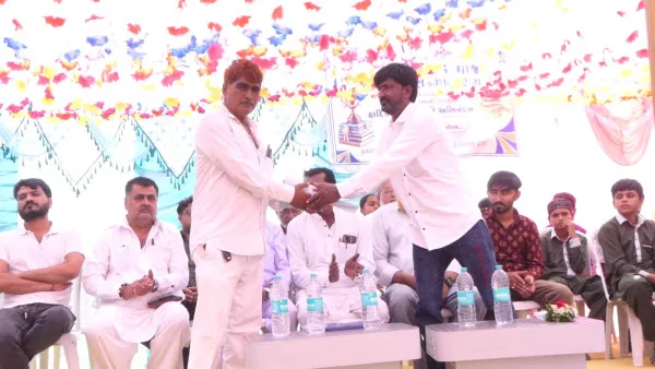 માળિયામાં મિયાણા સમાજના 26 તેજસ્વી વિદ્યાર્થીઓનું અદકેરું સન્માન
