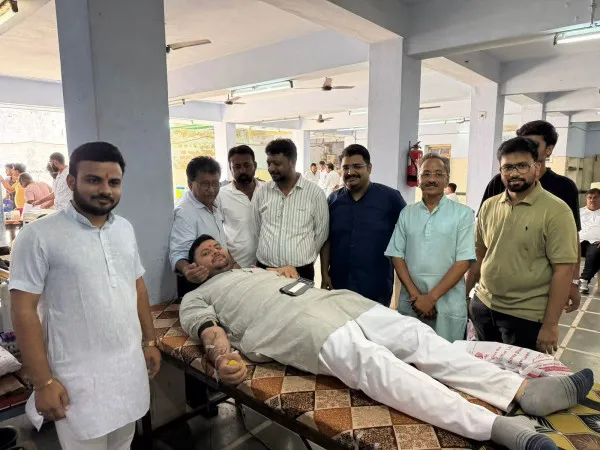 હળવદના સેવાભાવી અને જિલ્લા ભાજપ મહામંત્રી તપનભાઈ દવે દ્વારા 45મી વખત રક્તદાન
