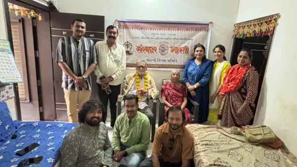 મોરબી જિલ્લા સંસ્કાર ભારતી દ્વારા ગુરુપૂર્ણિમાની વિશિષ્ટ રીતે ઉજવણી કરાઈ
