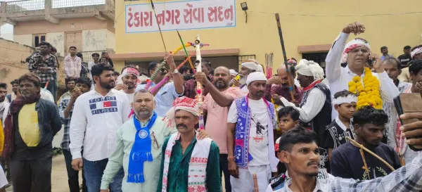 ટંકારામાં વિશ્વ આદિવાસી દિવસની ઉજવણી : રેલીમાં મોટી સંખ્યામાં લોકો જોડાયા
