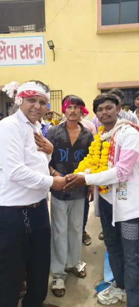 ટંકારામાં વિશ્વ આદિવાસી દિવસની ઉજવણી : રેલીમાં મોટી સંખ્યામાં લોકો જોડાયા
