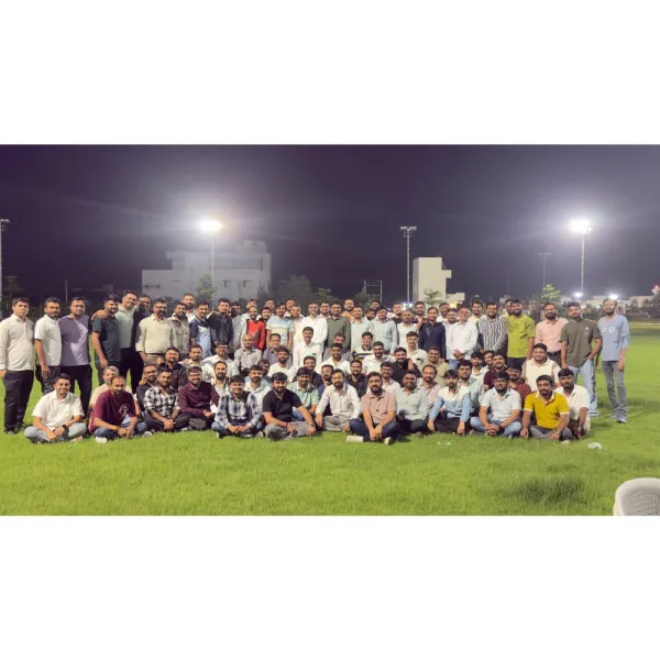 મોરબીની નિર્મલ સાયન્સ સ્કૂલના છાત્રોના માનસપટ્ટ પર 14 વર્ષ પછી સ્કૂલની યાદો જીવંત થઈ
