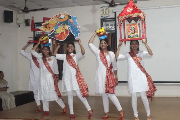 મોરબીની સાર્થક વિદ્યામંદિરમાં ભવ્ય 'સંસ્કૃત કક્ષ'નું ઉદ્ઘાટન

