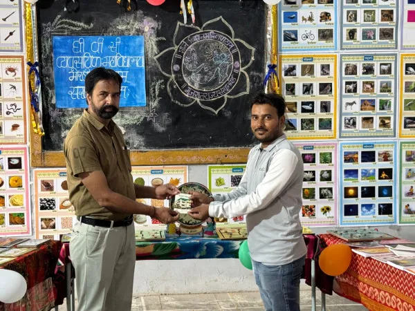 મોરબીની વીસી હાઈસ્કૂલમાં દેવભાષા સંસ્કૃતનું સરળતાથી રીતે જ્ઞાન આપવા સંસ્કૃત કક્ષ શરૂ
