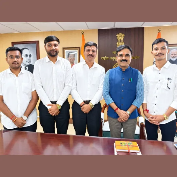 NCSC અધ્યક્ષ કિશોરભાઈ મકવાણા સાથે મોરબીના પ્રતિનિધિમંડળની શુભેચ્છા મુલાકાત
