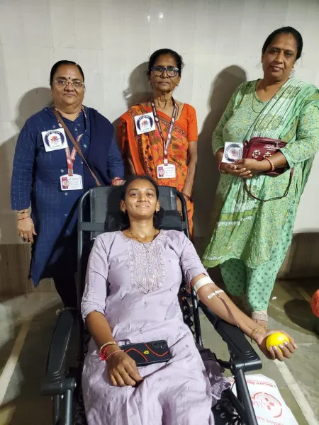 વાંકાનેરમાં યુવા સારથી સંગઠનના મહારક્તદાન કેમ્પમાં 334 બોટલ રક્ત એકત્રિત
