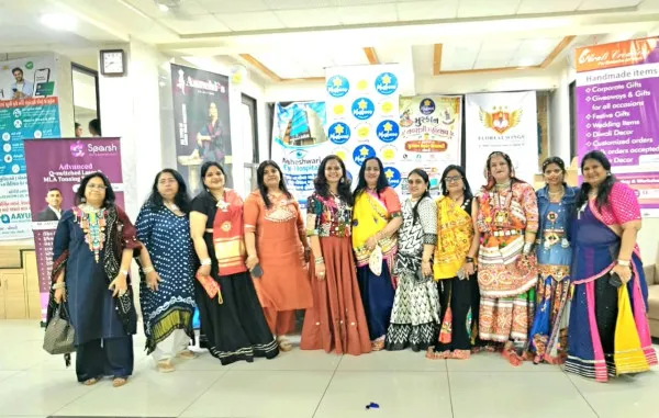 મોરબીમાં મુસ્કાન નવરાત્રી મહોત્સવમાં રાસ ગરબાની રમઝટ, ખેલૈયાના ચહેરા પર છવાઈ ખુશી
