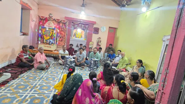 મોરબીના નવ ગામની 700 બાળાઓને લહાણી આપી પ્રોત્સાહિત કરાઈ
