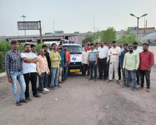 जिला समस्तीपुर साहपुर बघौनी के रहने वाले अरविन्द कुमार जो गुजरात के मोरबी जीला में मजदूरी करता था