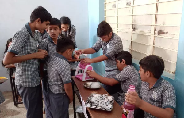 મોટીબરાર પ્રા. શાળામાં વિદ્યાર્થીઓનો વિદાય સમારોહ અને આંનદ મેળો યોજાયો