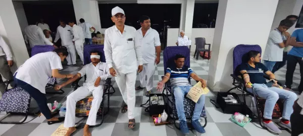 મોરબીમાં સ્વજનના મોક્ષાર્થે રક્તદાન કેમ્પ યોજાયો