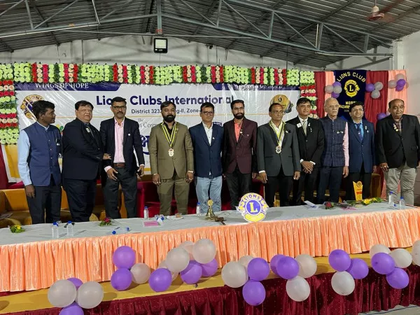 નઝરબાગ પ્લસ...લીયો ક્લબ ઓફ નઝરબાગ રોયલ..નો નવી ટીમ નો શપથગૃહણ સમારોહ યોજાયેલ..