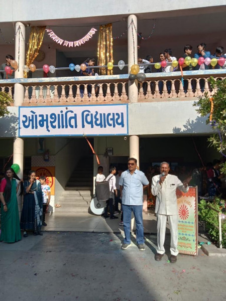 મોરબીમાં આજથી 30 વર્ષ પહેલા ઑમશાંતિ વિદ્યાલયની સ્થાપના કરી શિક્ષણક્ષેત્રે ક્રાંતિ લાવનાર ટી.ડી.પટેલસરને તેમના 74 જન્મદિવસ નિમિતે હાર્દિક  શુભેચ્છાઓ  