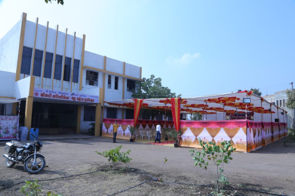 મોરબીની અર્ધ સરકારી હાઈસ્કૂલમાં એક સમયે એડમિશન મેળવવું વિદ્યાર્થીઓ-વાલીઓ માટે સૌભાગ્યશાળી ગણાતું
